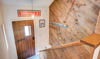 6 Woodland Pines Rd, Bartlett, NH 03812
