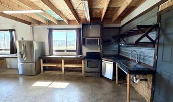 2550 B BURGESS Rd, Addy, WA 99101