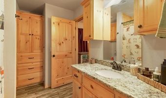199 Classic Rd, Ardmore, OK 73401