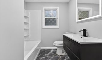 46 N Cliff St, Ansonia, CT 06401