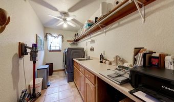 172 Home Pl, Adkins, TX 78101