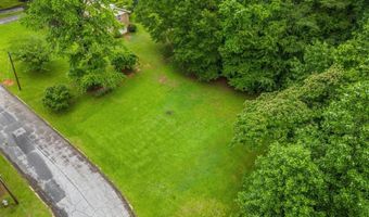 2095 Gherry Dr, Austell, GA 30106