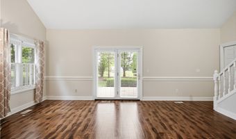 700 Hampton Cir 8, Aurora, OH 44202