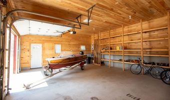 3 Cross Rd, Cabot, VT 05647