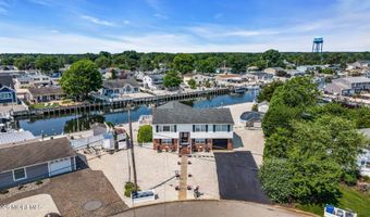115 Hatteras Rd, Barnegat, NJ 08005