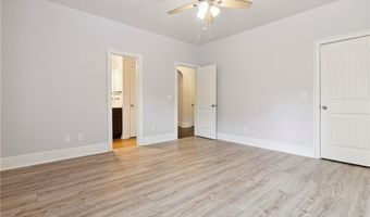 416 Fairway Dr, Acworth, GA 30101