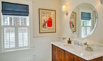 5 Curtis Rd, North Kingstown, RI 02874