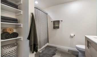 601 Winston Ln B, Belgrade, MT 59714