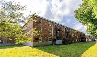 515 Emmett St 13, Bristol, CT 06010