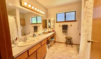 1470 GLENWOOD Dr, Brookings, OR 97415