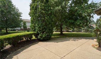 4350 Bramble Dr, Copley, OH 44321