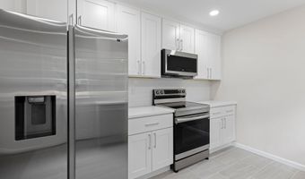 13602 WOODEDGE Dr, Bowie, MD 20720