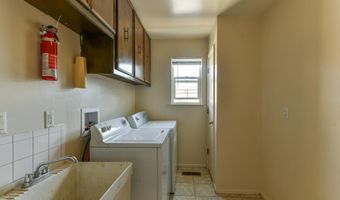 3815 ERBBE St NE, Albuquerque, NM 87111