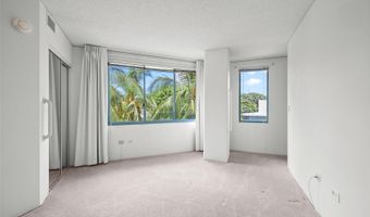 1314 Kalakaua Ave 413, Honolulu, HI 96826