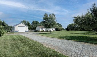 10228 BAYSIDE Dr, Dover, DE 19901