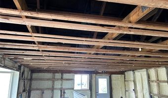 16465 Almont, Allenton, MI 48002