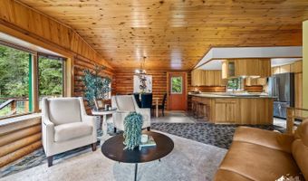21624 Sean St, Chugiak, AK 99567