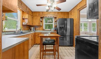 391 U Rd, Arthurdale, WV 26520