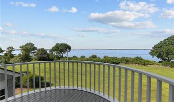 33 Courageous Cir, Bristol, RI 02809