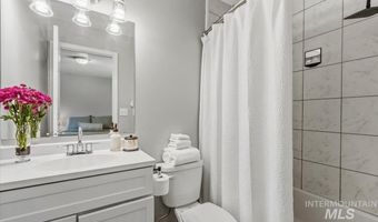 5222 Weston Ave, Caldwell, ID 83607
