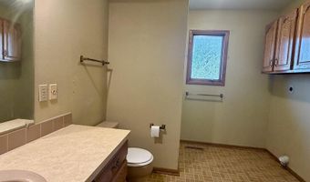 1500 Aspen Dr, Atlantic, IA 50022
