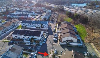 178 Pierce St, Staten Island, NY 10304