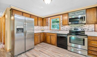 164 E Hill Rd, Brookfield, VT 05036
