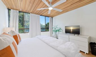 1875 KALANIANAOLE Ave 311, Hilo, HI 96720