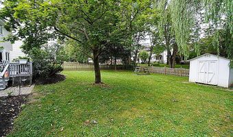 89 Beachridge Dr, Amherst, NY 14051