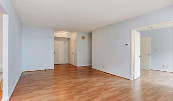 1805 CRYSTAL Dr #913S, Arlington, VA 22202