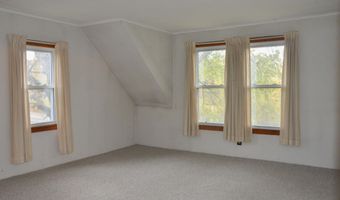 87 Middle Rd, Augusta, ME 04330