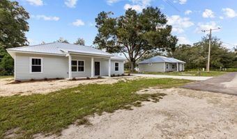 1195 Ricks St, Bell, FL 32619