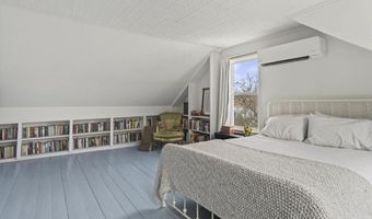 38 Union St, Belfast, ME 04915