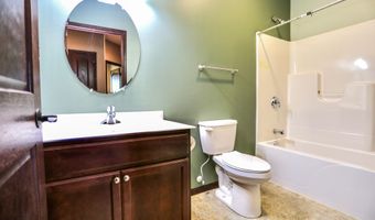 1917 S Lawson St, Aberdeen, SD 57401