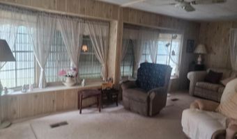 442 Seagull Dr, Barefoot Bay, FL 32976