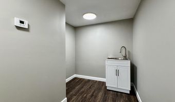 4 Green St, Athens, TN 37303