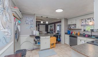 805 Farnum Pike, North Smithfield, RI 02896