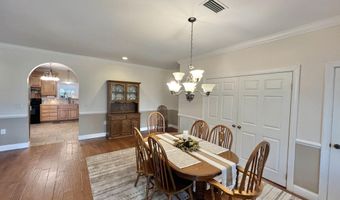 2259 E Laurel St, Atmore, AL 36502
