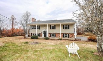 377 High St, Candia, NH 03034