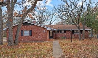 104 Laurel Pl, Bartlesville, OK 74003