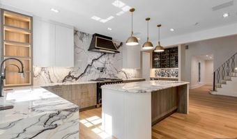 4 Duck Pond Rd, Alpine, NJ 07620