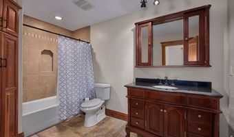 200 Kimwood Rd, Black Hawk, CO 80422