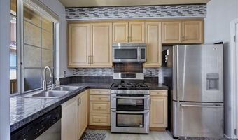 315 W Summerfield Cir, Anaheim, CA 92802