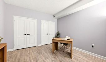 1211 S EADS St S 305, Arlington, VA 22202