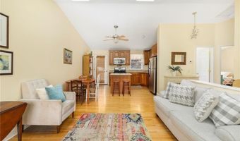104 Conanicus Rd, Narragansett, RI 02882