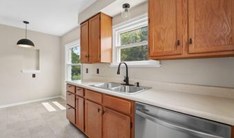 375 E Royal Forest Blvd, Columbus, OH 43214