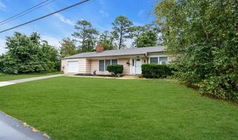 145 Spray Ave, Beachwood, NJ 08722