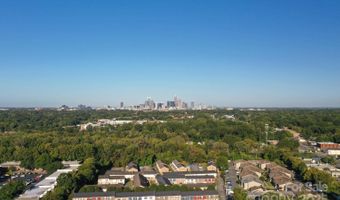 1424 Wembley Dr, Charlotte, NC 28205