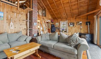 33 Lilly Ln, Appleton, ME 04862
