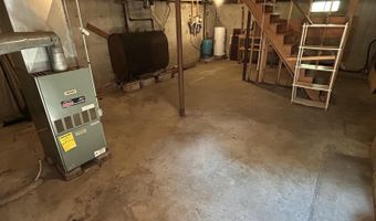 40 Dragon Way, Becket, MA 01223